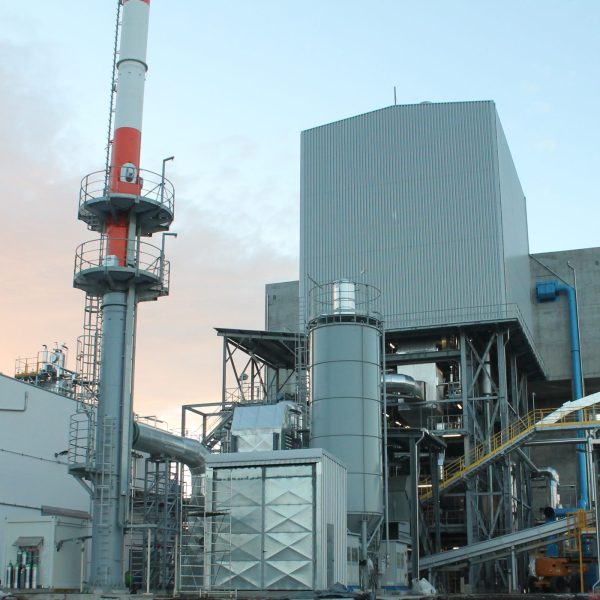 Waste-to-energy plant at Terceira with water-tube boiler integrated on the grate furnace